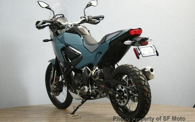 2026 Kawasaki KLE500 SE ABS