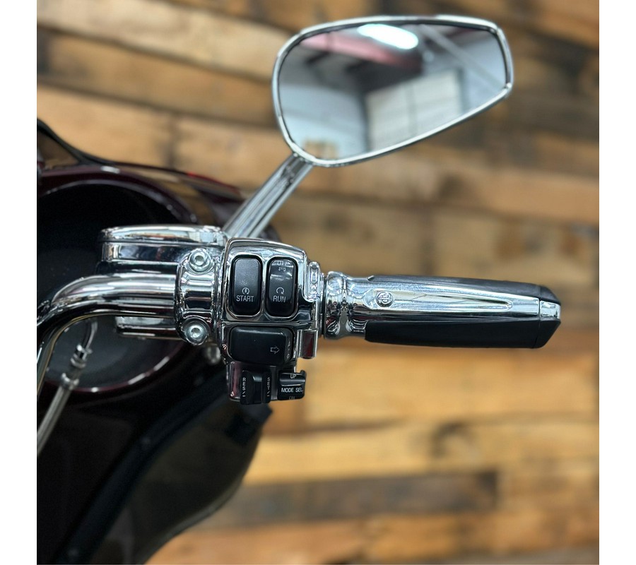 2013 Harley-Davidson CVO Ultra Classic Electra Glide