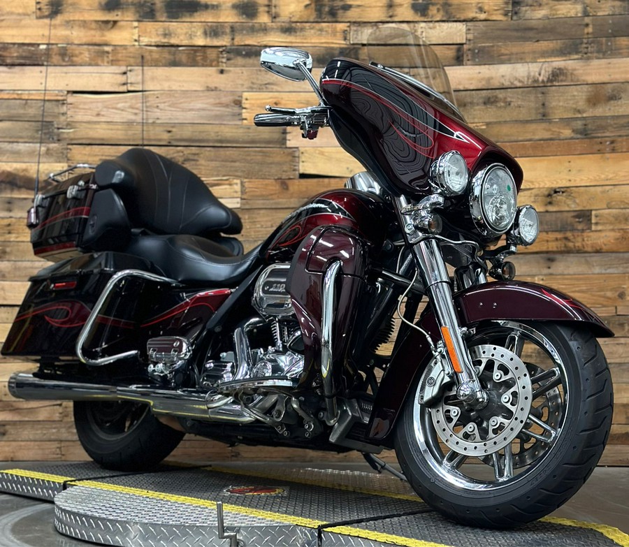 2013 Harley-Davidson CVO Ultra Classic Electra Glide