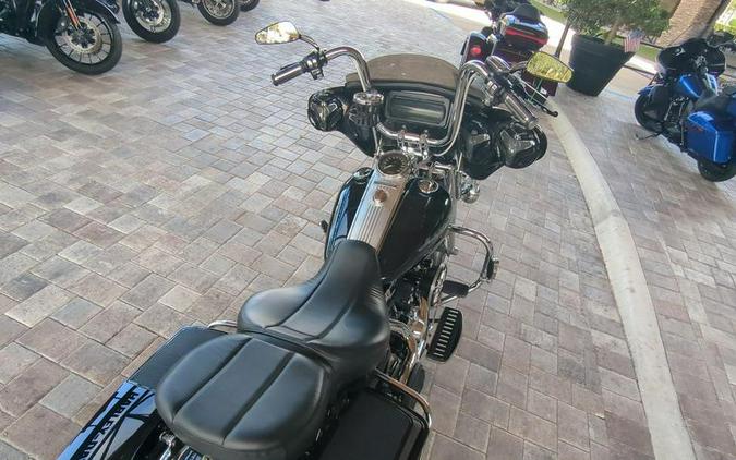 2012 Harley-Davidson® FLHR103