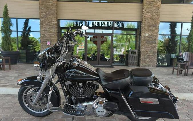 2012 Harley-Davidson® FLHR103