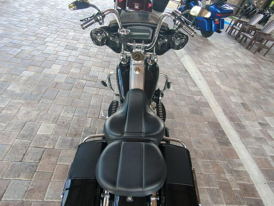 2012 Harley-Davidson® FLHR103