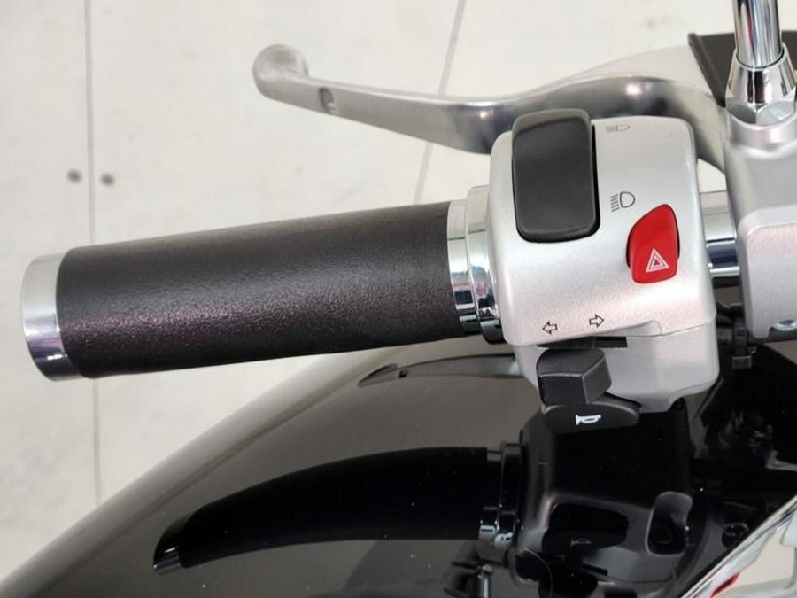 2025 Suzuki Boulevard M109R