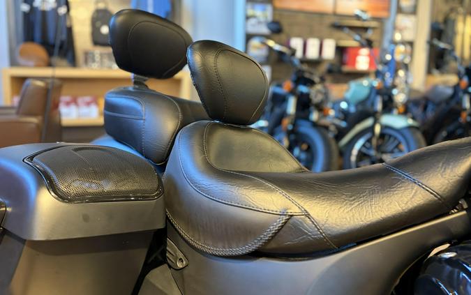 2024 Indian Motorcycle CHIEFTAIN DH PREM AUDIO BLACK SMOKE CAL Dark Horse with PowerBand Audio Package