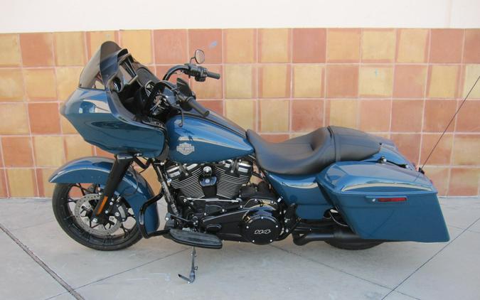 2021 Harley-Davidson Road Glide Special Billiard Teal