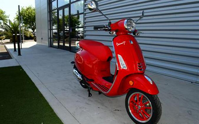 2023 Vespa Primavera 150 Red