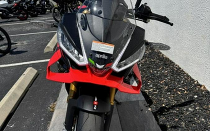 2026 Aprilia Tuono V4 Factory