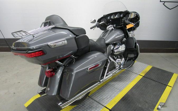 2022 Harley-Davidson® FLHTK - Ultra Limited