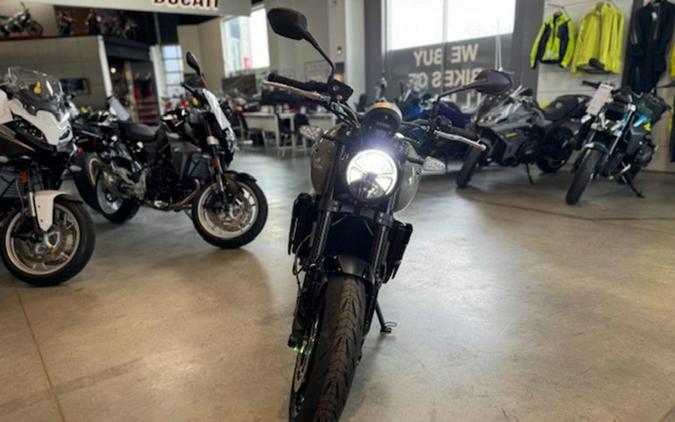 2026 Triumph Trident 660 Triple Tribute Edition Sapphire Black