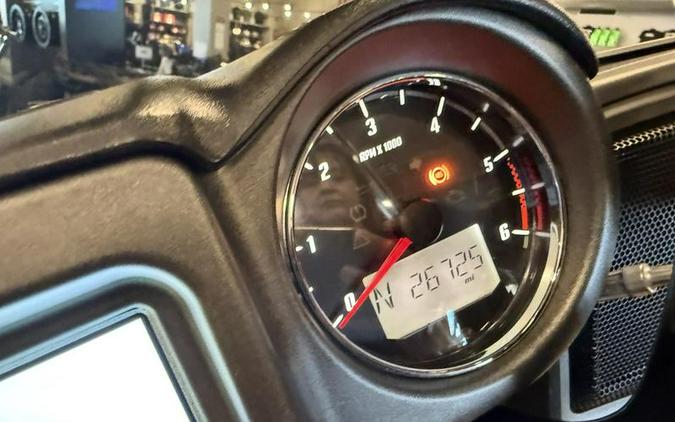 2020 Indian Motorcycle® Chieftain® Dark Horse® Titanium Smoke