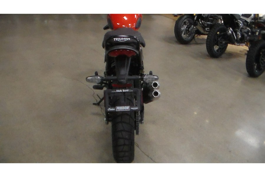 2026 Scrambler 400 X - Triumph