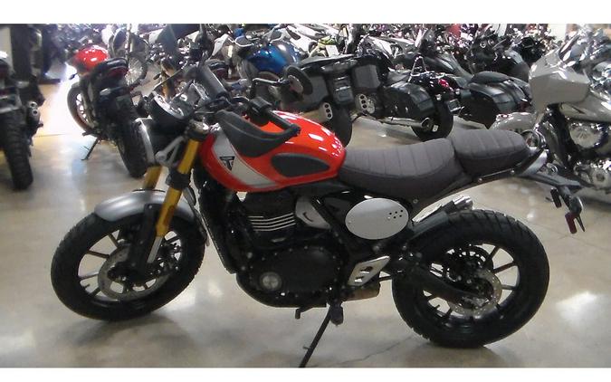 2026 Scrambler 400 X - Triumph