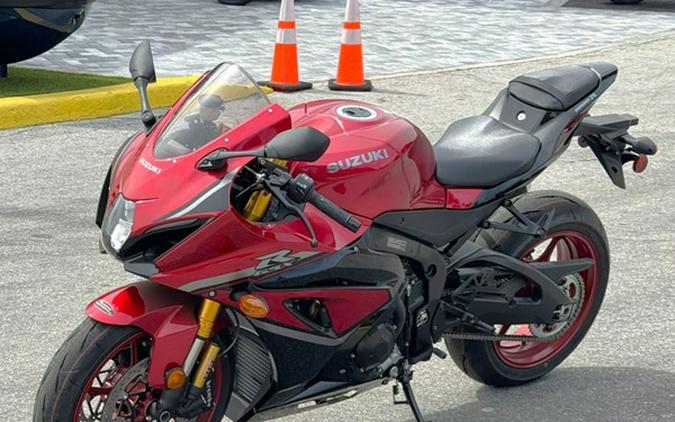 2025 Suzuki GSX-R 1000R