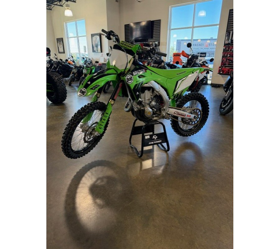 2025 KX™ 450 - Kawasaki