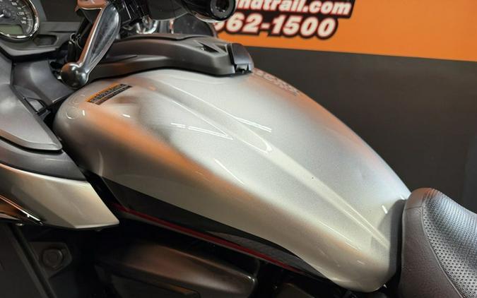 2018 Yamaha Star Eluder GT Option Package