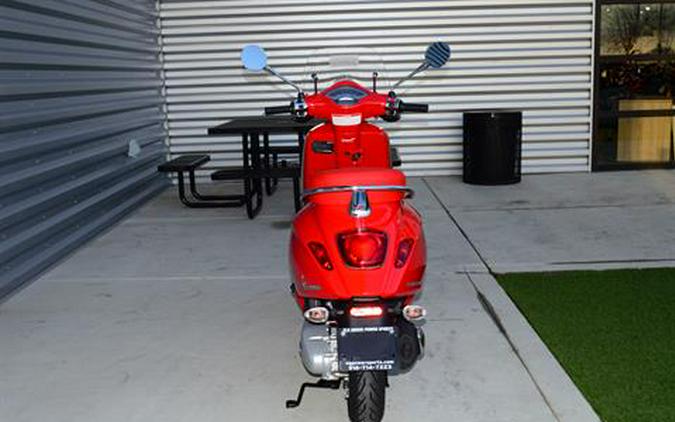 2023 Vespa Primavera 150 Red