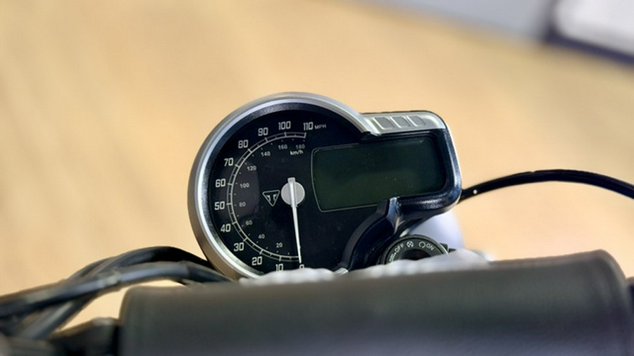 2025 Triumph Scrambler 400 X - Urban Edition