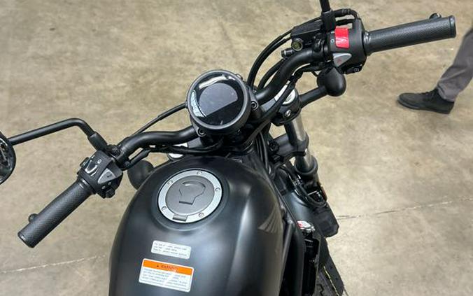 2026 Honda Rebel® 300 E-Clutch