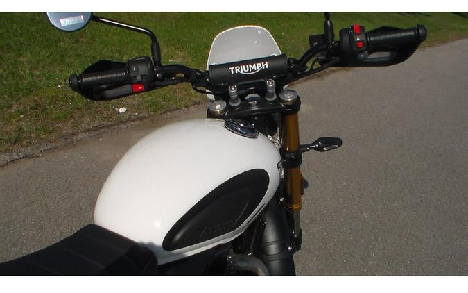 2026 Scrambler 400 XC - Triumph