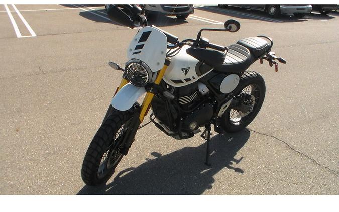 2026 Scrambler 400 XC - Triumph
