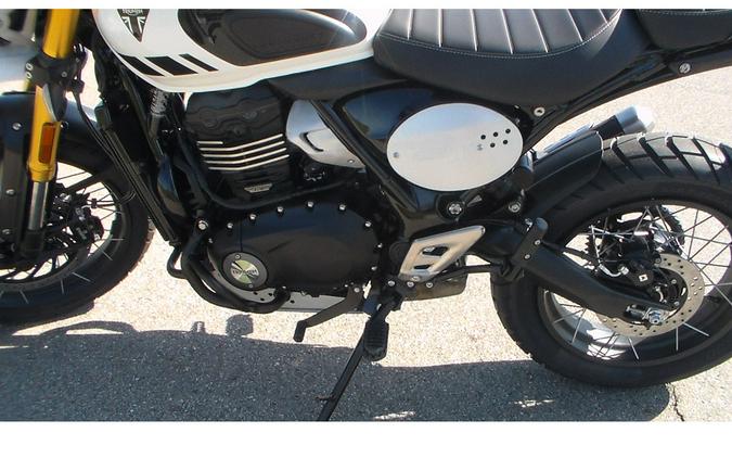 2026 Scrambler 400 XC - Triumph