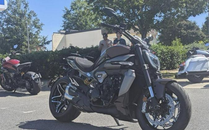 2026 Ducati XDiavel V4 Black Lava
