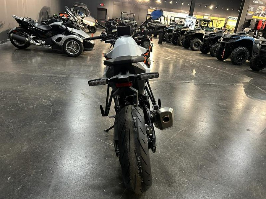 2027 KTM 990 Duke