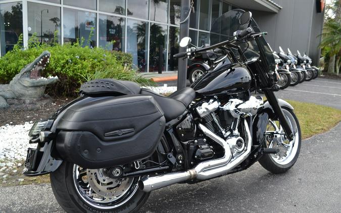 2020 Harley-Davidson Heritage Classic 114 - FLHCS