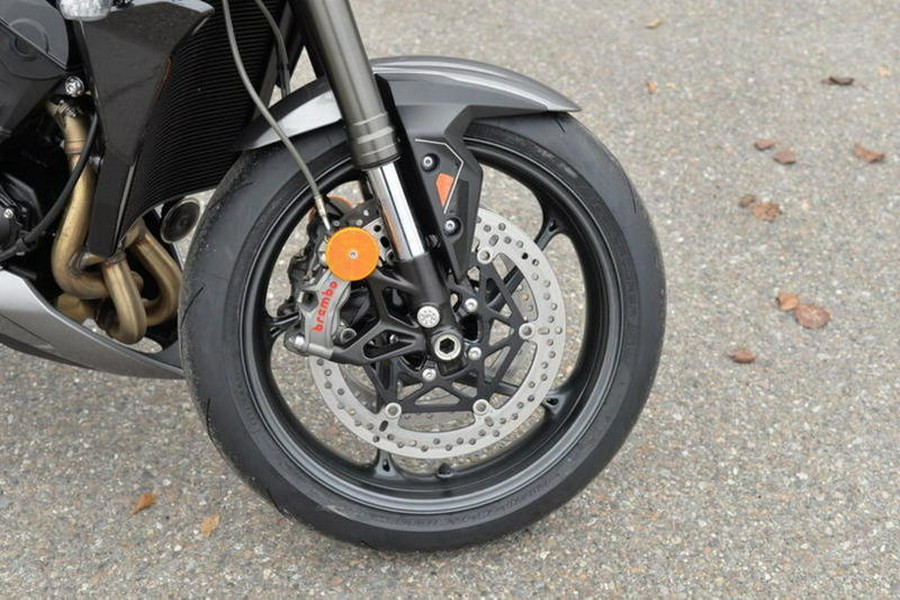 2025 Triumph Street Triple 765 RS Silver Ice