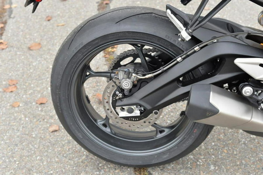 2025 Triumph Street Triple 765 RS Silver Ice