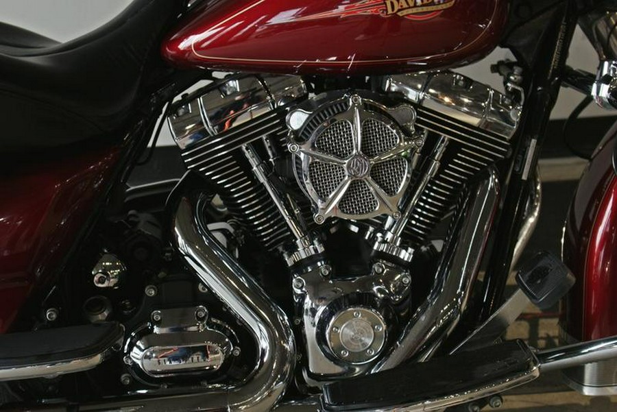 2010 Harley-Davidson® FLHTC - Electra Glide® Classic