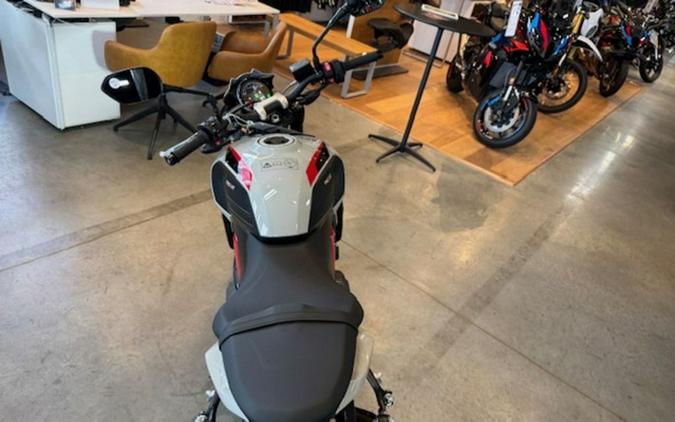 2026 Triumph Trident 800