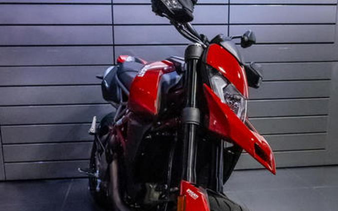 2023 Ducati Hypermotard 950 Ducati Red