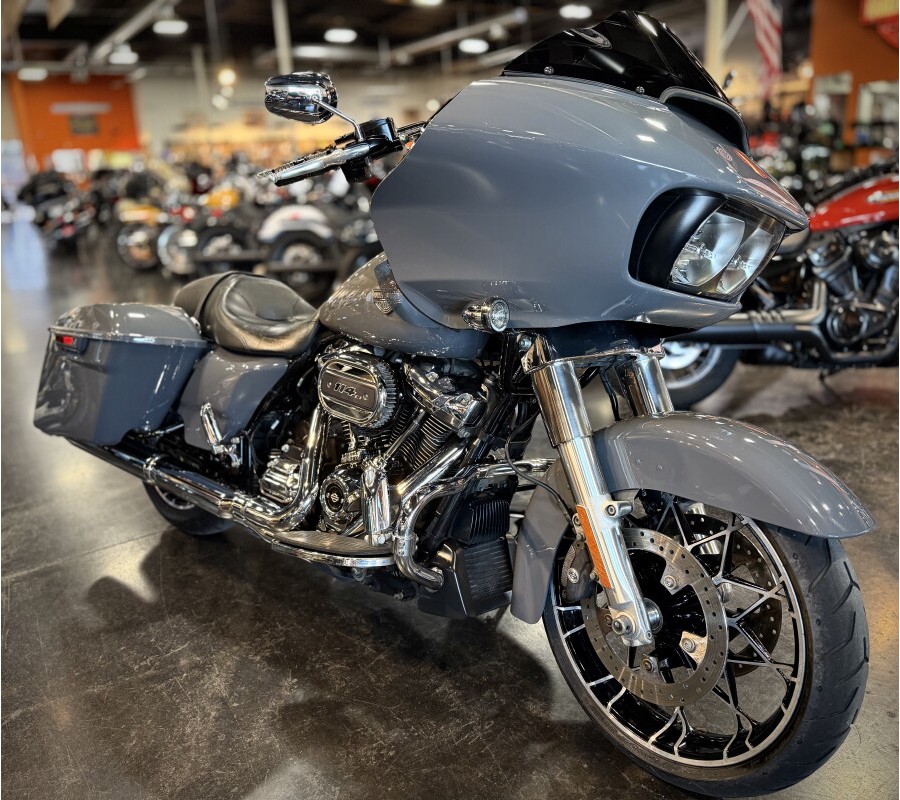 2022 Harley-Davidson® Road Glide® Special Gunship Gray