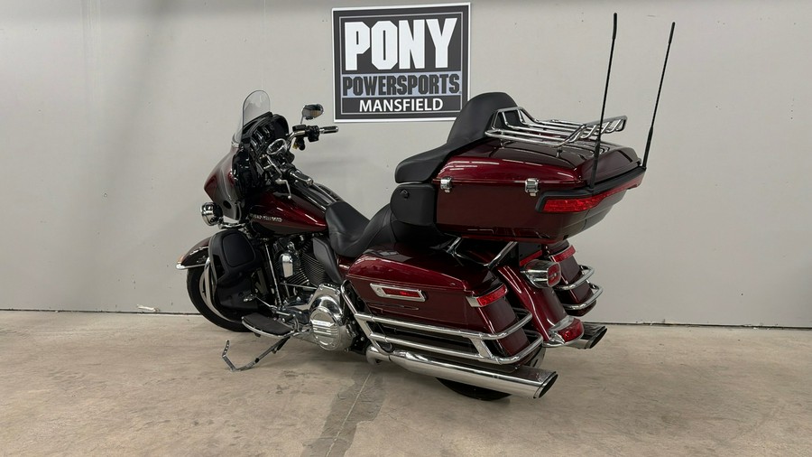 2015 Harley-Davidson® FLHTK Ultra Limited