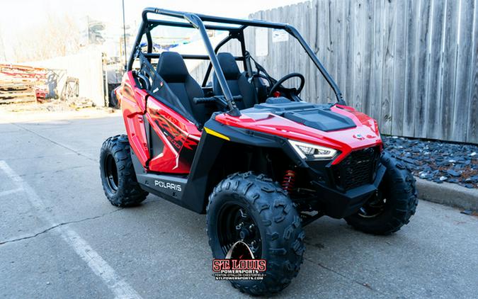 2026 Polaris RZR 200 EFI
