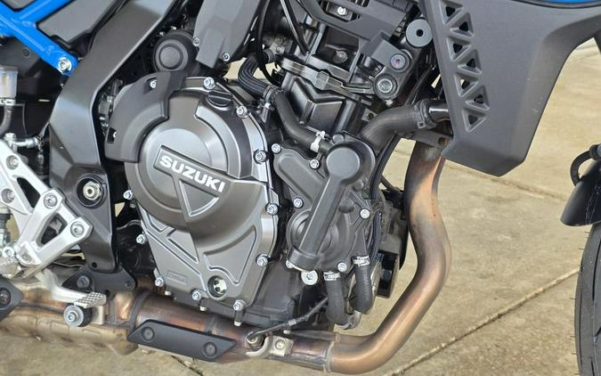 2023 Suzuki GSX 8S