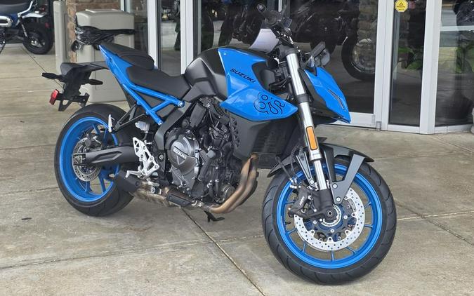 2023 Suzuki GSX 8S