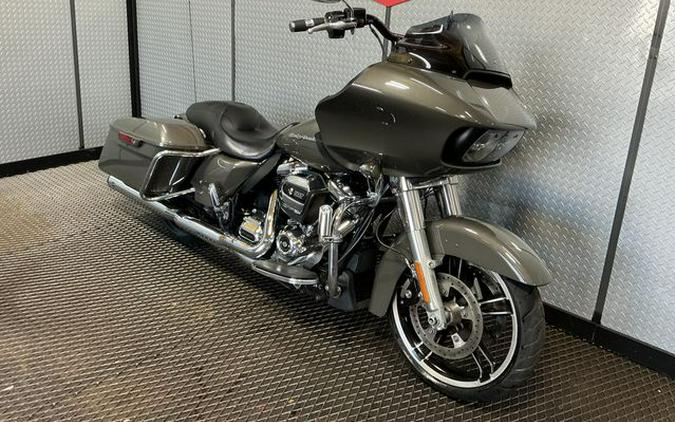2019 Harley-Davidson Road Glide Base