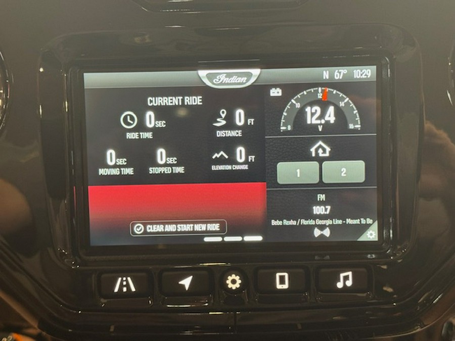 2026 Indian Motorcycle® Chieftain® PowerPlus 112 Dark Horse® with PowerBand Audio Package