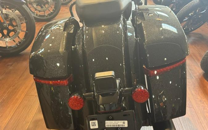 2026 Indian Motorcycle® Chieftain® PowerPlus 112 Dark Horse® with PowerBand Audio Package