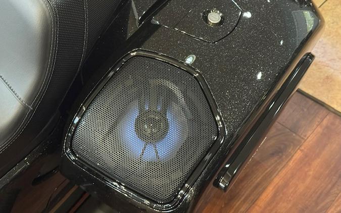 2026 Indian Motorcycle® Chieftain® PowerPlus 112 Dark Horse® with PowerBand Audio Package