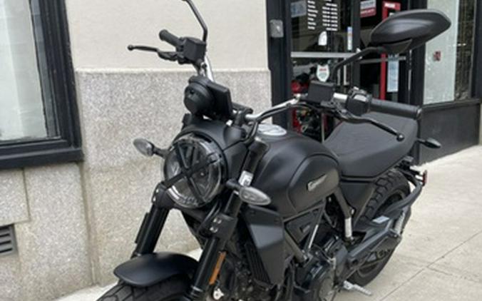 2025 Ducati Scrambler Icon Dark