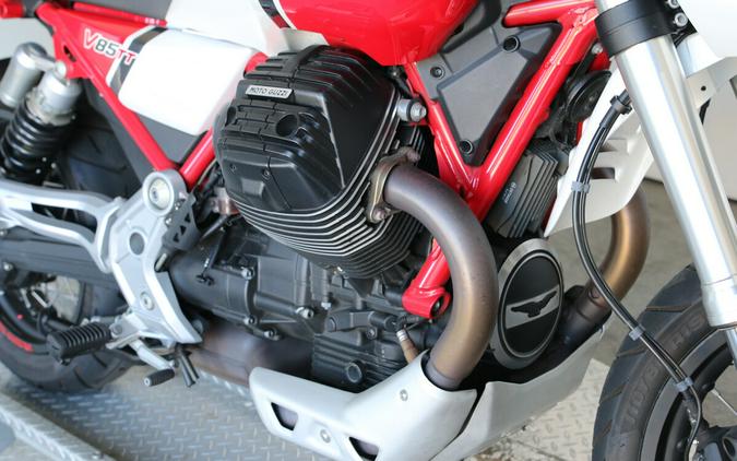 2020 Moto Guzzi V85 TT Adventure E4