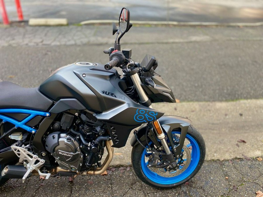 2024 Suzuki GSX-8S