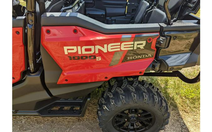 2024 Honda PIONEER 1000-5 DELUXE