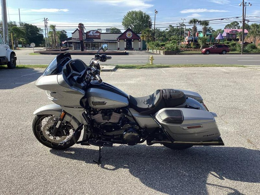 2023 Harley-Davidson® FLTRXSE - CVO™ Road Glide®