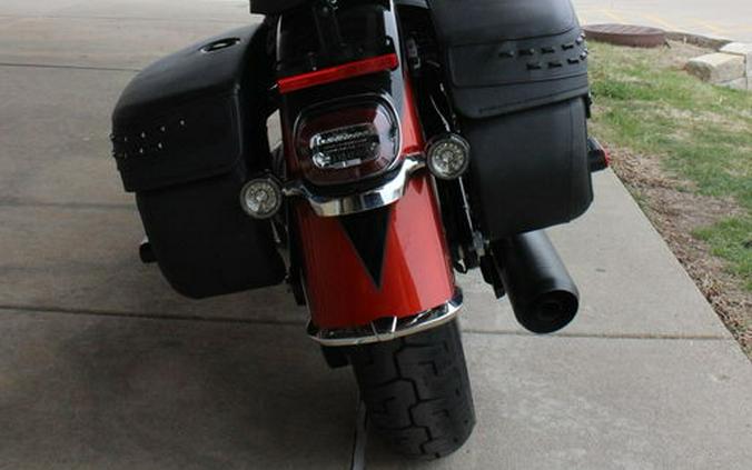 2025 Harley-Davidson® FLHC - Heritage Classic