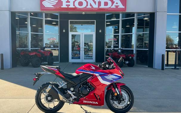 2026 Honda CBR500R