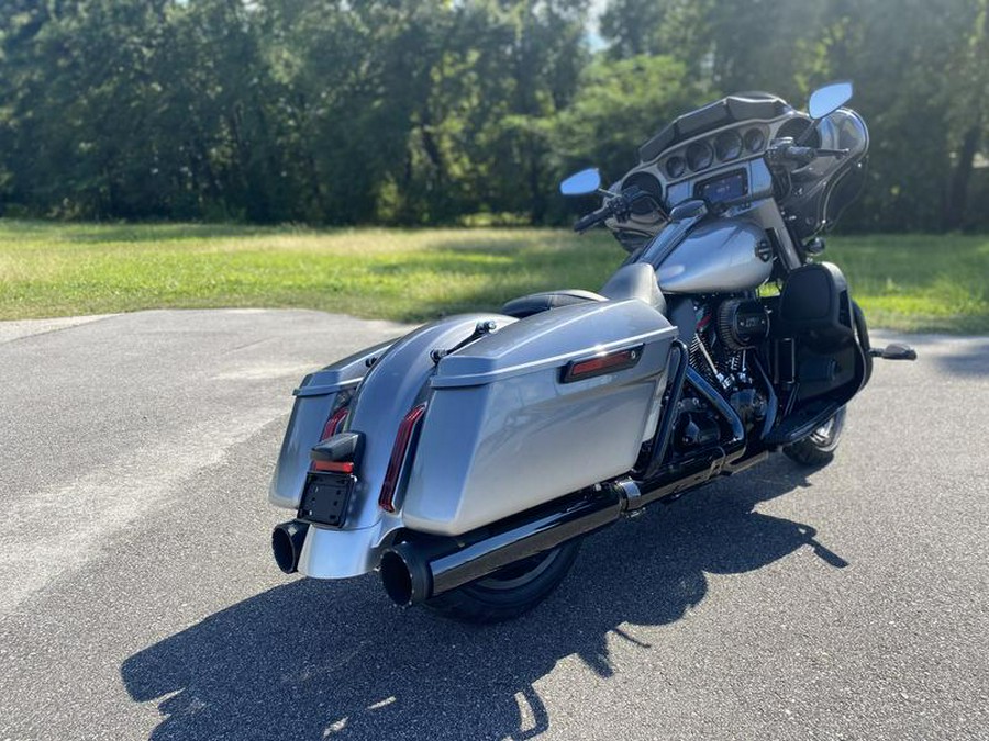 2019 Harley-Davidson® FLHTKSE - CVO™ Limited